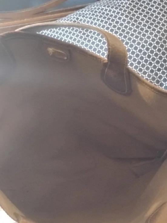 Gucci Beige Brown GG Canvas Tote with Red-Green Web and Gold Hardware - Picture 4 of 5